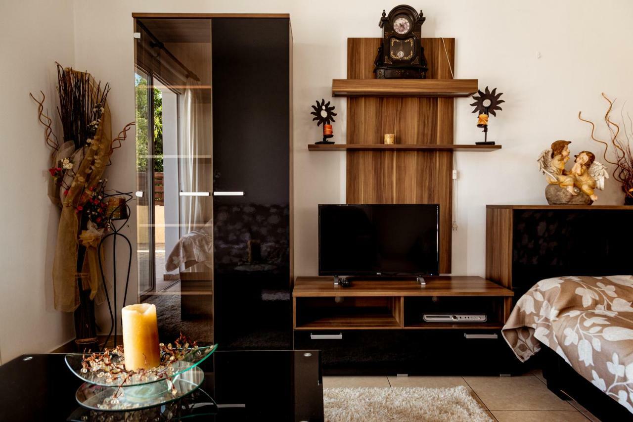 Вилла Nikoleta House Emba Экстерьер фото