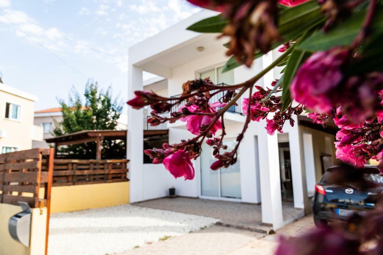 Вилла Nikoleta House Emba Экстерьер фото